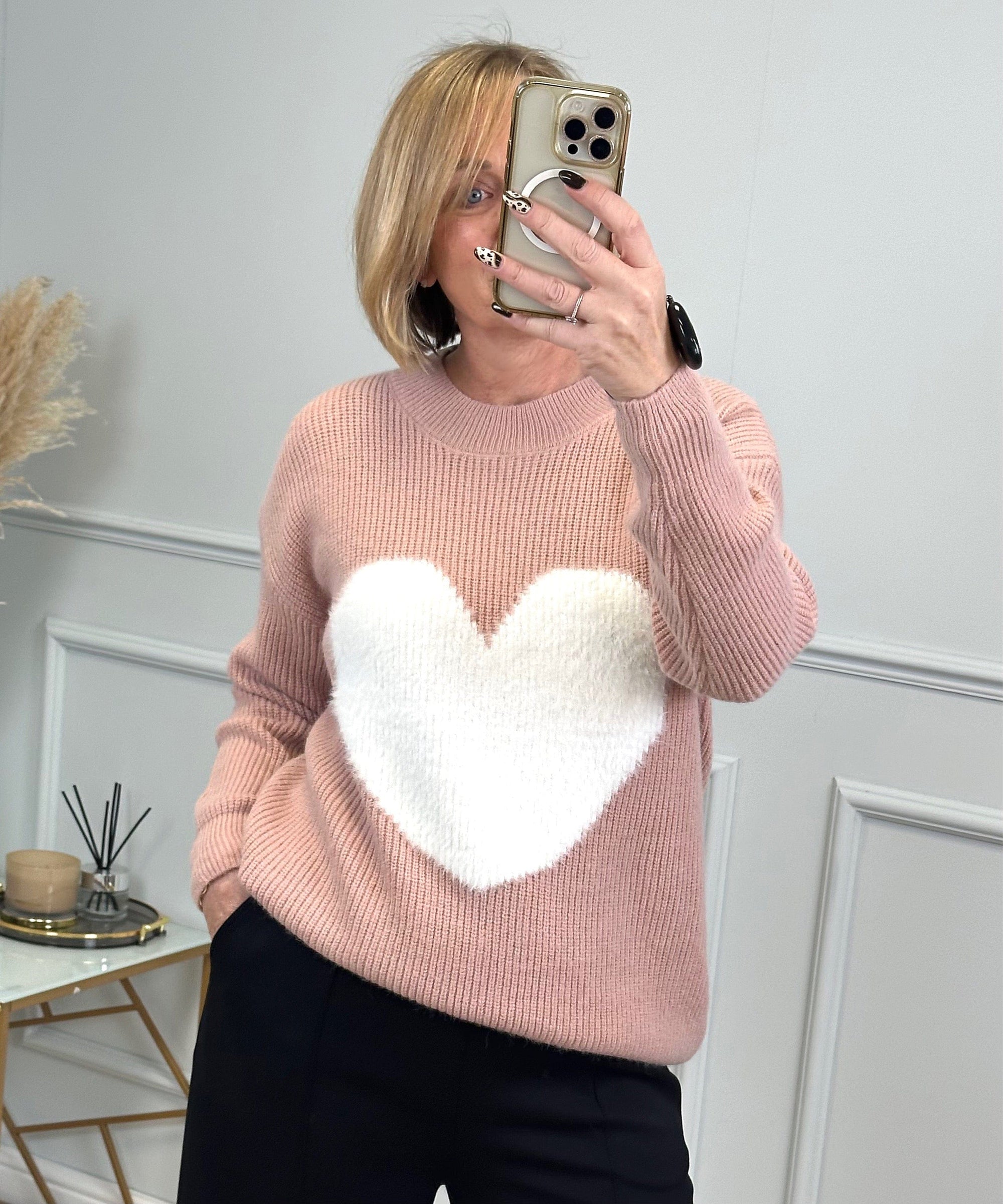 Valeria Fluffy Heart Jumper 8-18 Pink