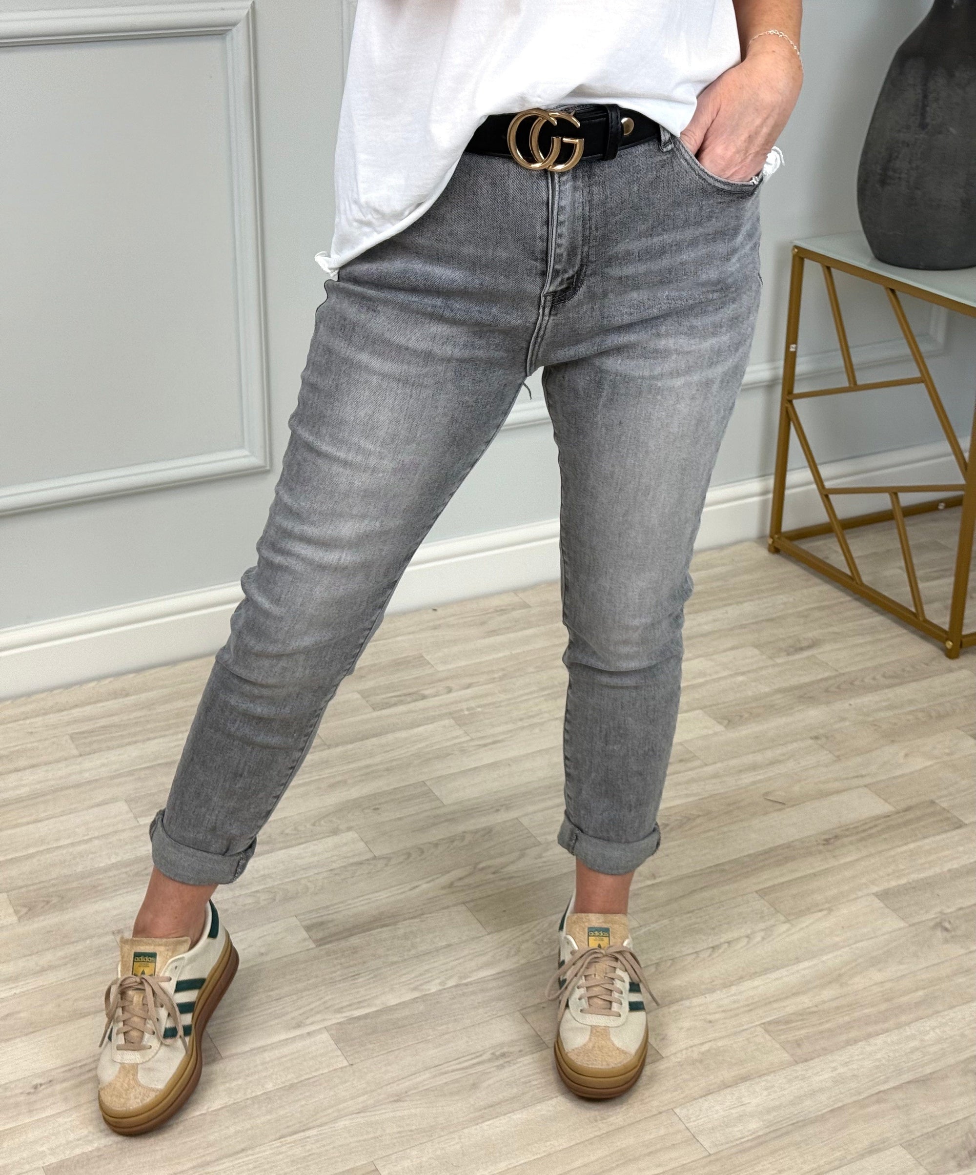 Emily Mom Fit Jeans 8-18 Light grey