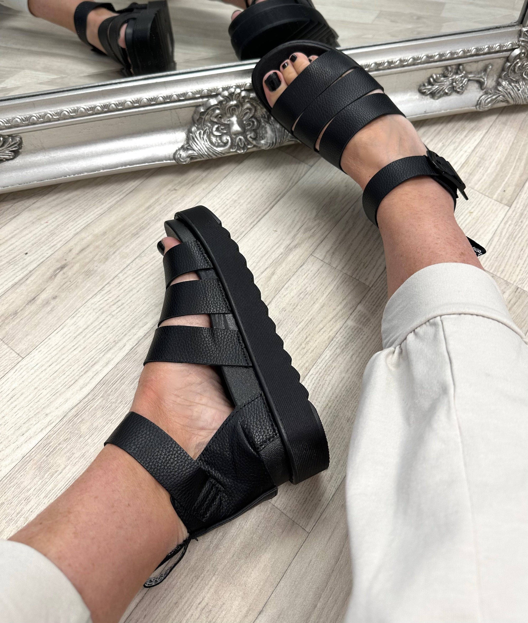 Sara Chunky Gladiator Sandals Black