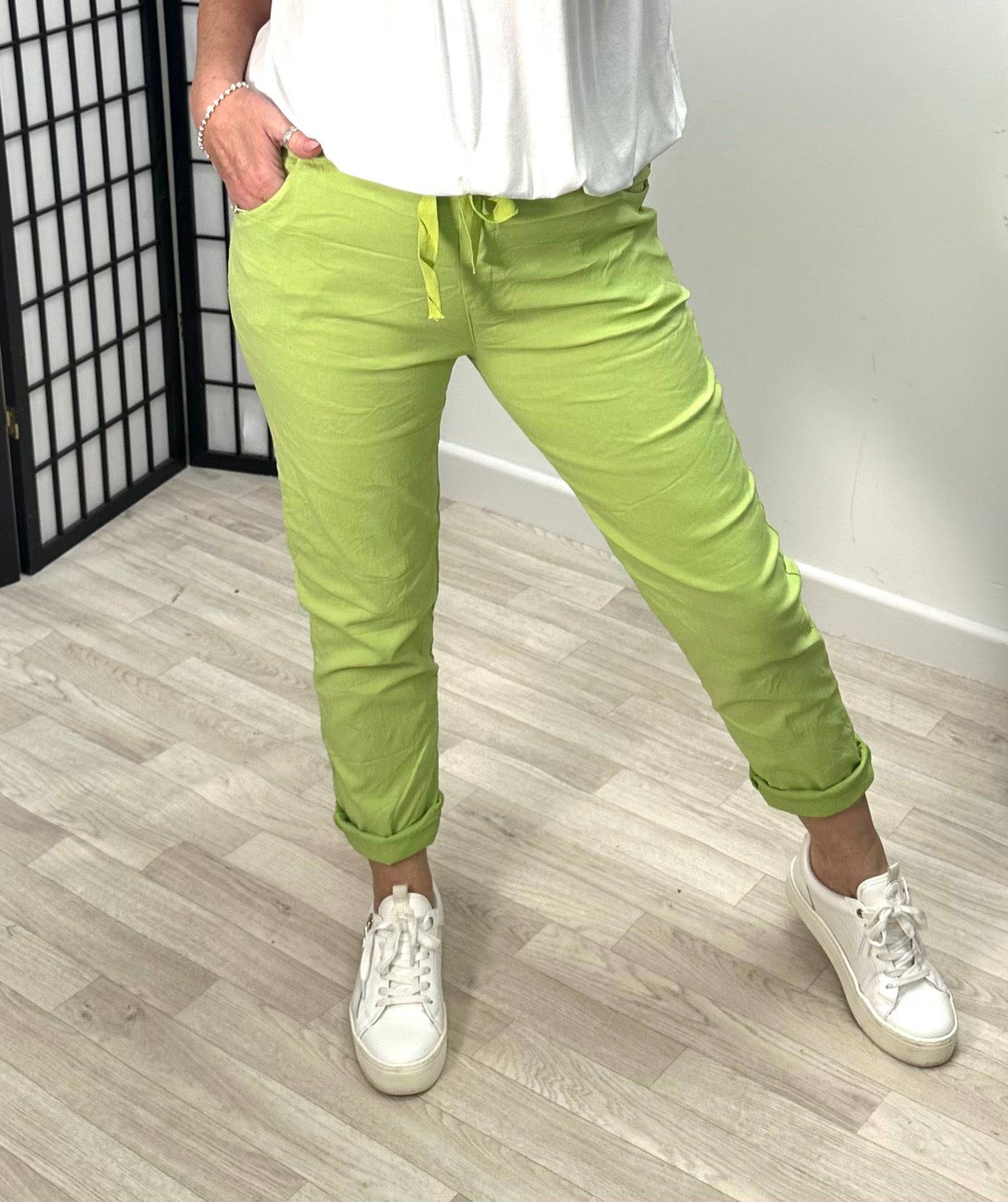 Julia Stretch Magic Trousers 8-22 Lime