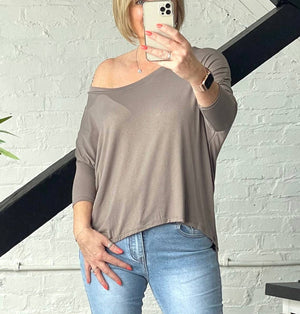 Hallie Scoop Hem Sleeved Top 8-20